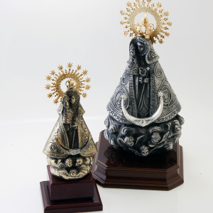 Figura Virgen de Villena